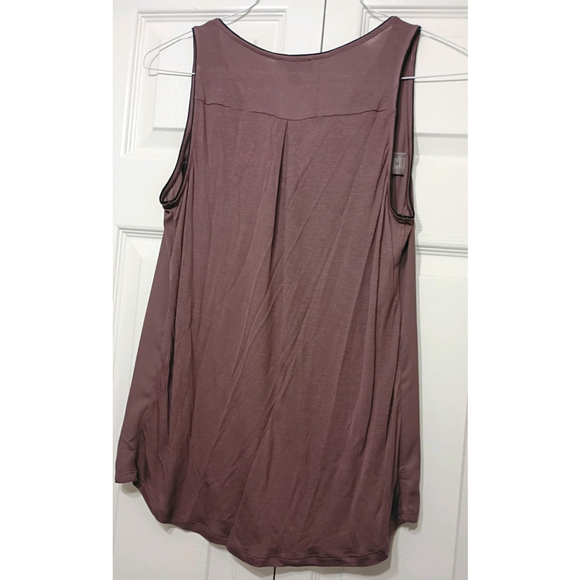 Express Mauve Sleeveless Top Zipper Black Trim Size Medium NWT - Picture 4 of 6